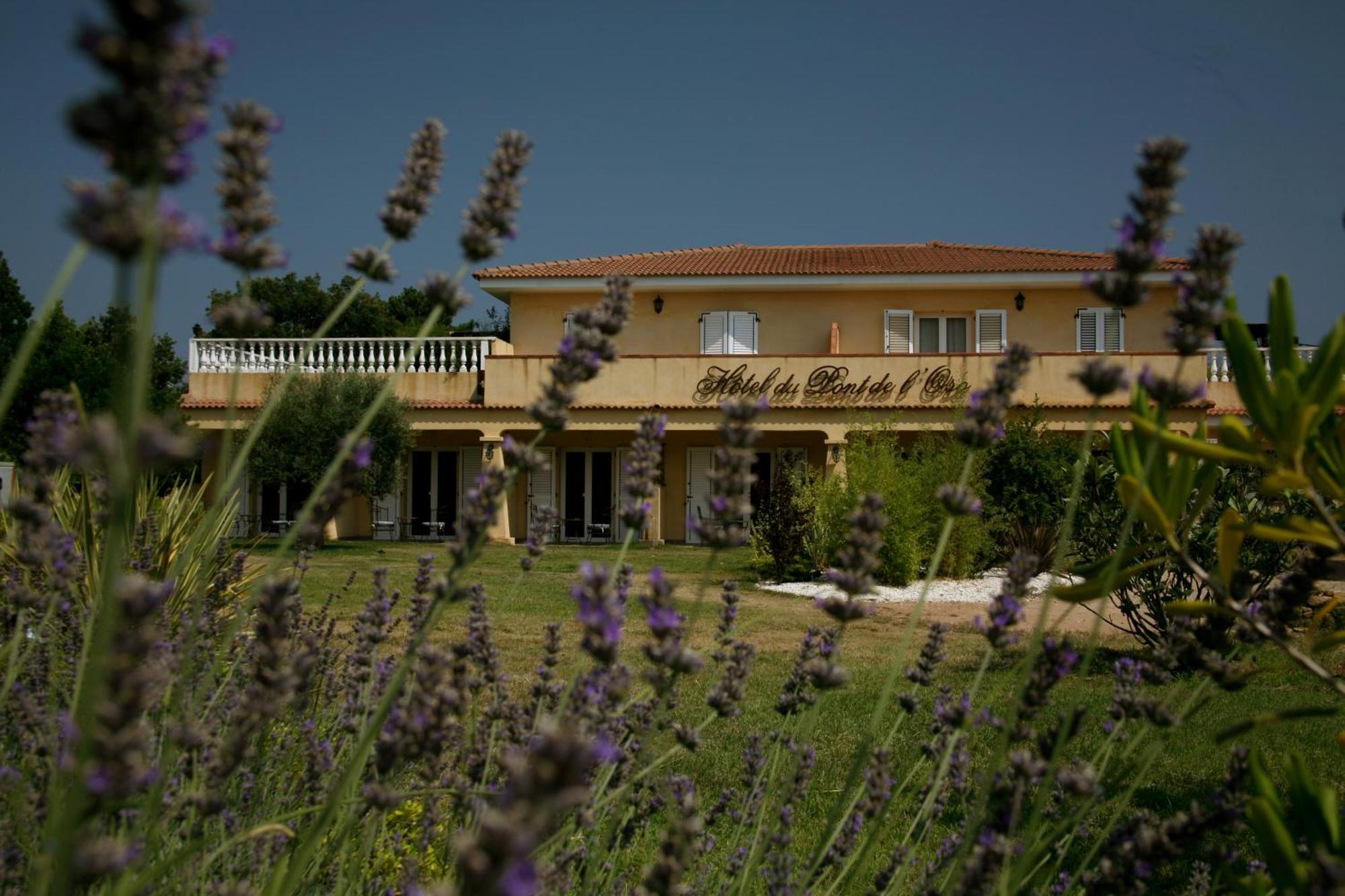 Hotel Du Pont De L'Oso Lecci Eksteriør billede